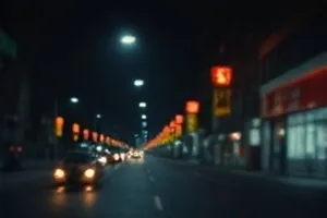 《回声隧道》隧道追逐场景，冷白灯带延伸向深处